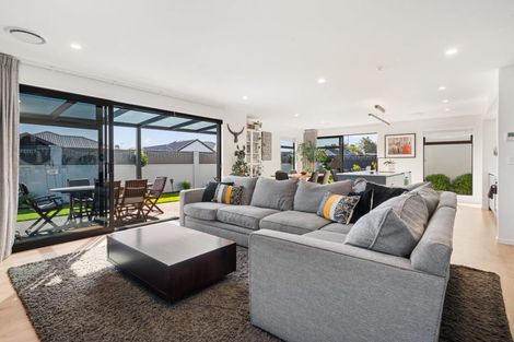 Photo of property in 31 Blue Jacket Drive, Halswell, Christchurch, 8025