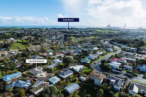 Photo of property in 13e York Crescent, Westown, New Plymouth, 4310