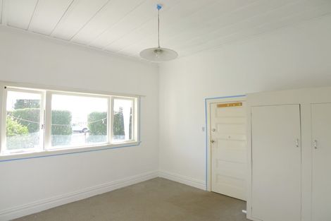 Photo of property in 48 Morningside Drive, Mount Albert, Auckland, 1025