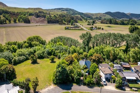 Photo of property in 21 Gillies Crescent, Waimarama, Havelock North, 4294