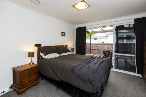 Photo of property in 27 Kiwi Street, Heretaunga, Upper Hutt, 5018