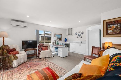 Photo of property in 11 Kamahi Crescent, Papamoa Beach, Papamoa, 3118