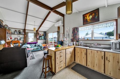 Photo of property in 57a Drake Street, Vogeltown, New Plymouth, 4310