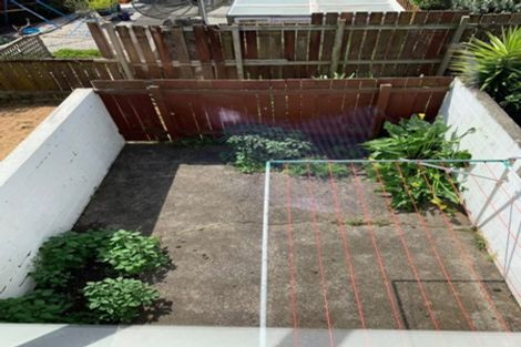 Photo of property in 8/45 Kenderdine Road, Papatoetoe, Auckland, 2025