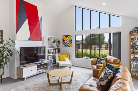 Photo of property in 90 Regent Drive, Paraparaumu Beach, Paraparaumu, 5032