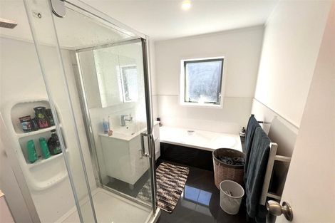 Photo of property in 2/287 Vipond Road, Stanmore Bay, Whangaparaoa, 0932