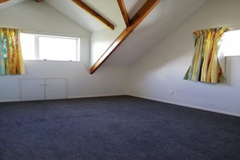 Photo of property in 2/31 Nelson Street, Petone, Lower Hutt, 5012