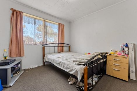 Photo of property in 144 Mahia Road, Wattle Downs, Auckland, 2103