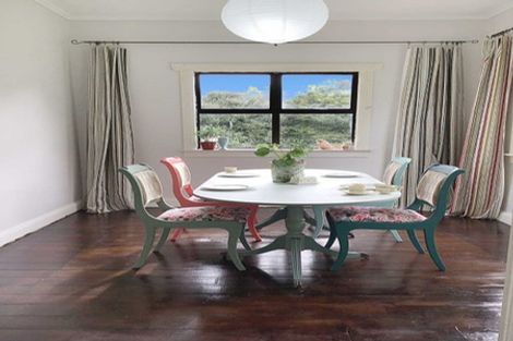 Photo of property in 87 South Road, Manaia, 4612