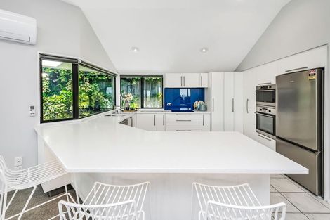 Photo of property in 31 Bengal Drive, Cashmere, Christchurch, 8022