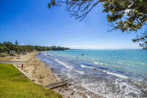 Photo of property in 1/32 Old Lake Road, Narrow Neck, Auckland, 0624