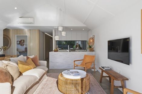 Photo of property in 15 Randall Street, Richmond, Christchurch, 8013