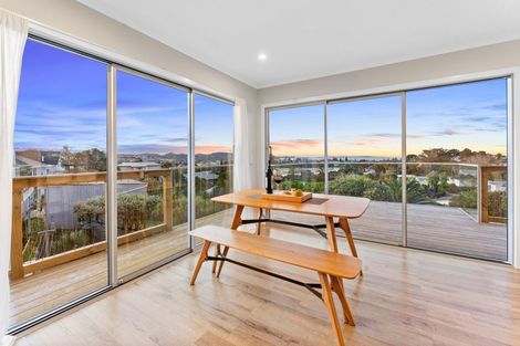 Photo of property in 2/17 Moffat Road, Red Beach, 0932