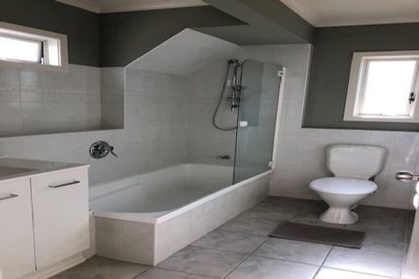 Photo of property in 2/137 Lakeside Drive, Orewa, 0931