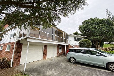 Photo of property in 3 Larne Avenue, Pakuranga Heights, Auckland, 2010