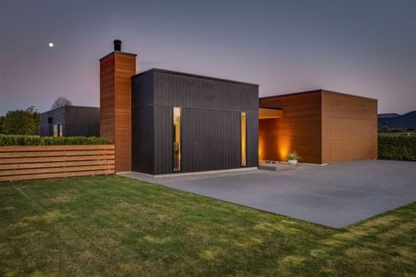 Photo of property in 784 Weedons Ross Road, West Melton, 7618