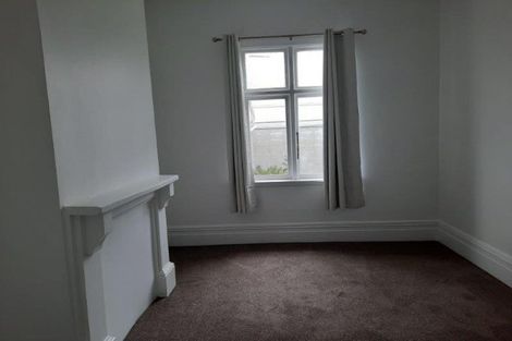 Photo of property in 56 Aikmans Road, Merivale, Christchurch, 8014