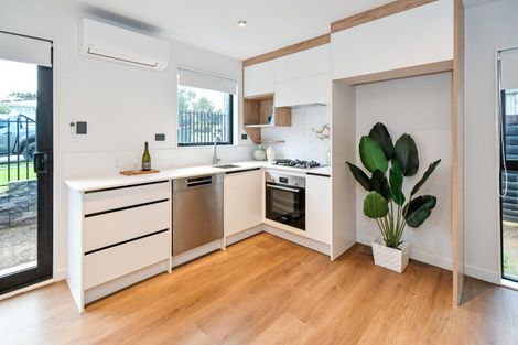 Photo of property in 1/30 Wellesley Road, Mangere Bridge, Auckland, 2022