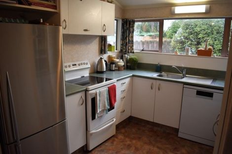 Photo of property in 3 Gabriel Street, Raumati Beach, Paraparaumu, 5032
