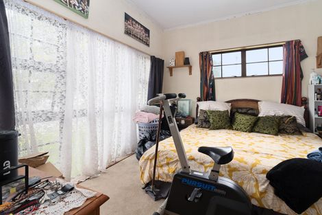 Photo of property in 1 Harris Street, Huntly, 3700