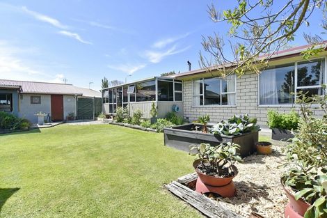 Photo of property in 65 Buckleys Road, Rangiora, 7400