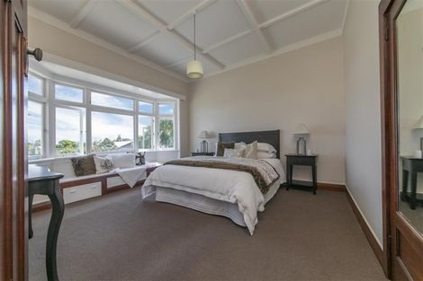 Photo of property in 15 Huapai Street, Onehunga, Auckland, 1061