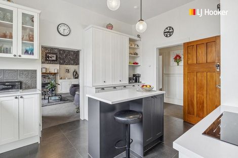 Photo of property in 61 Hazel Avenue, Caversham, Dunedin, 9012