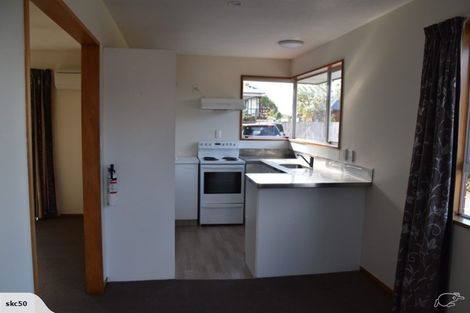 Photo of property in 2/18 Burdale Street, Riccarton, Christchurch, 8011