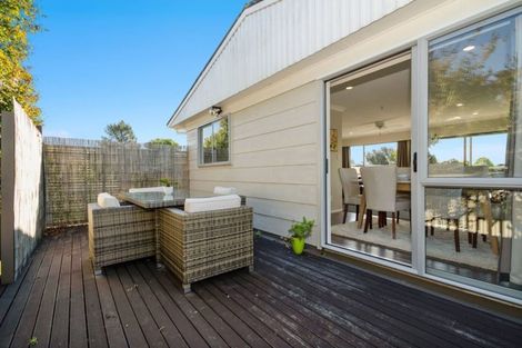 Photo of property in 34 Trentham Road, Papakura, 2110