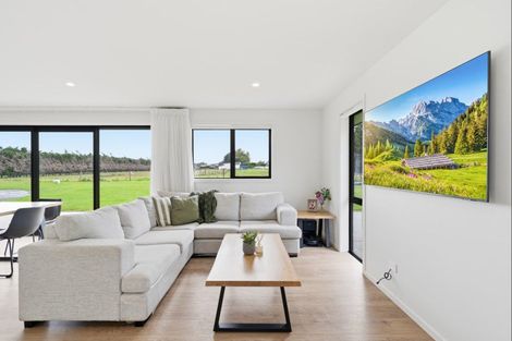 Photo of property in 175 Fairweather Road, Mill Road, Invercargill, 9872