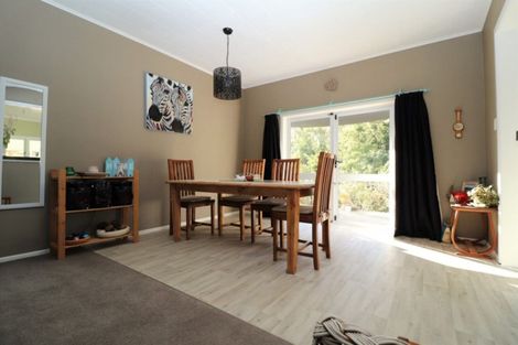 Photo of property in 268 Neavesville Road, Puriri, Thames, 3578