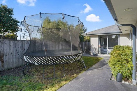 Photo of property in 34 Puhara Avenue, Parklands, Christchurch, 8083