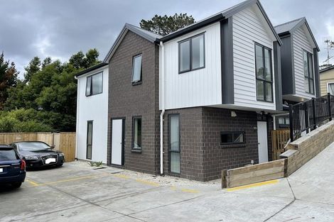 Photo of property in 60 Seymour Road, Sunnyvale, Auckland, 0612