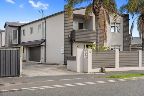 Photo of property in 15a Charlemont Street, Whitiora, Hamilton, 3200
