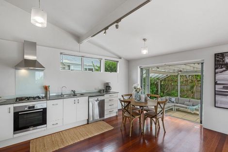Photo of property in 1/11 Rewiti Avenue, Takapuna, Auckland, 0622
