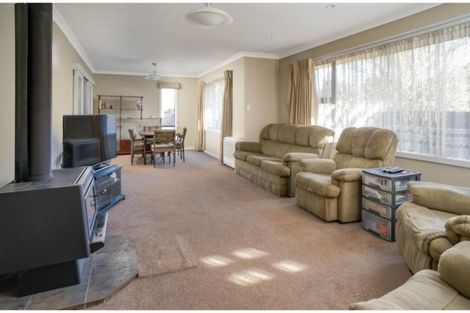 Photo of property in 399 Yaldhurst Road, Russley, Christchurch, 8042