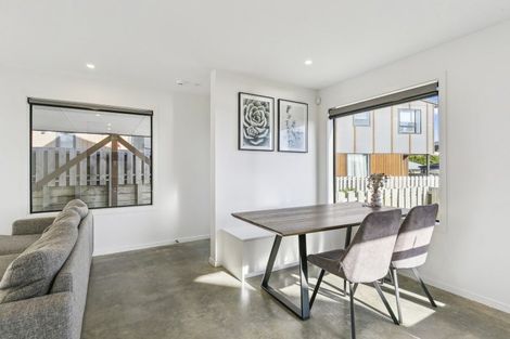 Photo of property in 8 Astelia Way, Woodridge, Wellington, 6037