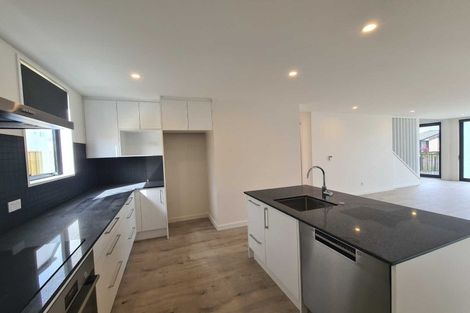 Photo of property in 8/6 Skibbereen Drive, Halswell, Christchurch, 8025