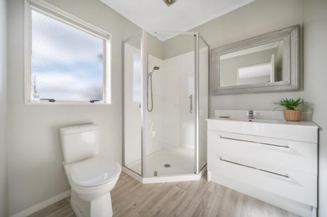 Photo of property in 61b Whatapaka Road, Karaka, Papakura, 2580