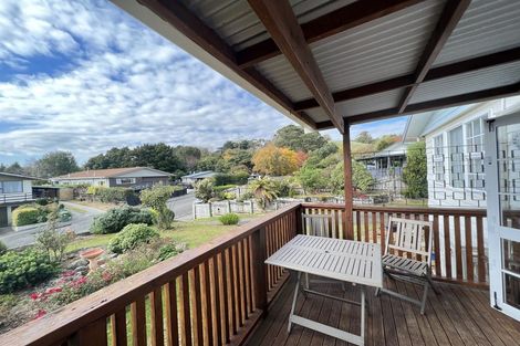 Photo of property in 2 Davidson Crescent, Pahiatua, 4910