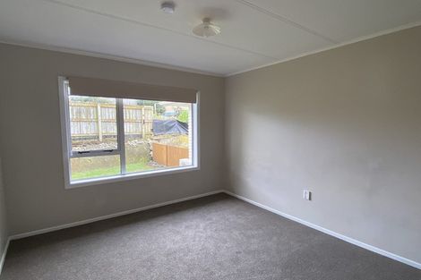Photo of property in 6 Hughson Street, Waitara, 4320