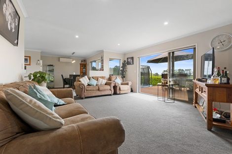 Photo of property in 109 Hursthouse Road, Tarurutangi, New Plymouth, 4372