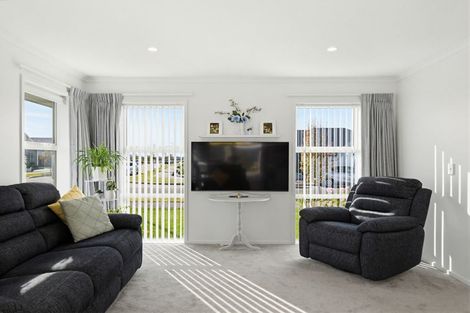 Photo of property in 35 Larissa Road, Halswell, Christchurch, 8025
