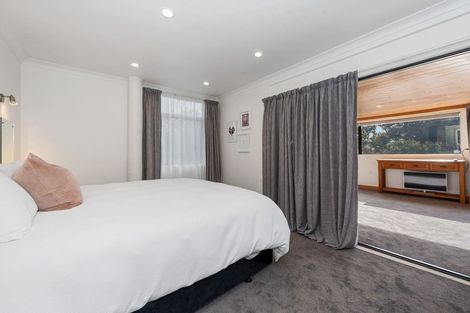 Photo of property in 8 Bay View Road, Raglan, 3225