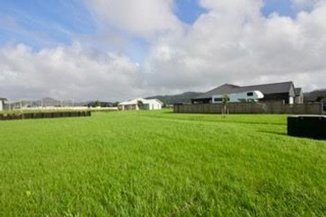 Photo of property in 19 Ngaroma Crescent, Whitianga, 3510