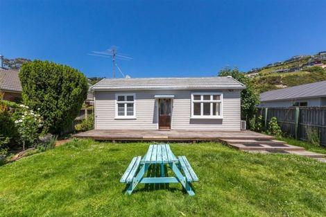 Photo of property in 44 Taupata Street, Redcliffs, Christchurch, 8081