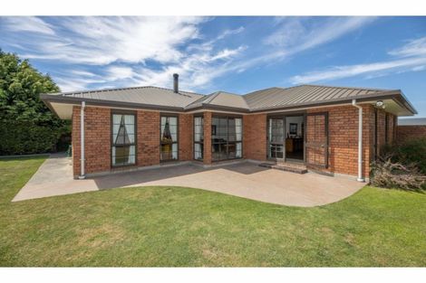 Photo of property in 35 Mclaughlins Road, Darfield, 7510