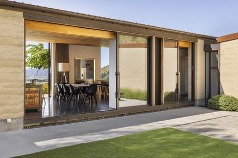 Photo of property in 633 Mount Barker Road, Wanaka, 9382