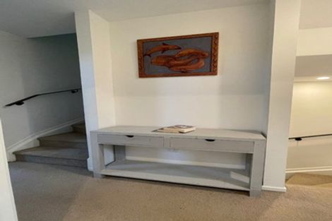 Photo of property in 14 Rara Lane, Manukau, Auckland, 2104