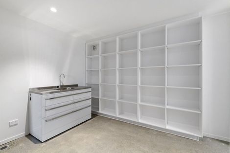 Photo of property in 5 Mary Dobson Way, Island Bay, Wellington, 6023